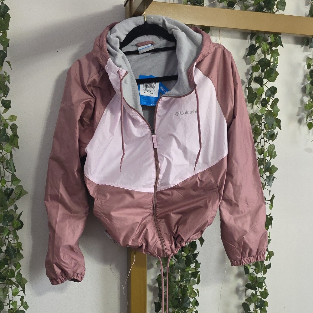 Columbia Women's Rose and Light Pink Ski Jacket